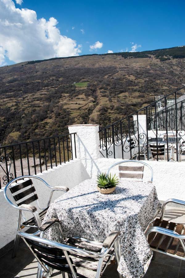 Apartamentos Vista Veleta カピレイラ エクステリア 写真